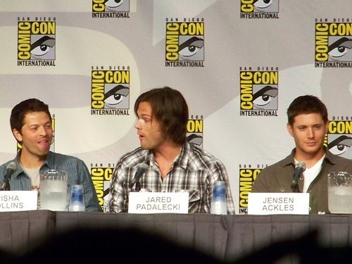  sobrenatural Cast at the Comic-Con