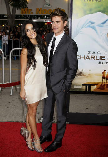  Zac & Vanessa @ "Charlie St. Cloud" Los Angeles Premiere