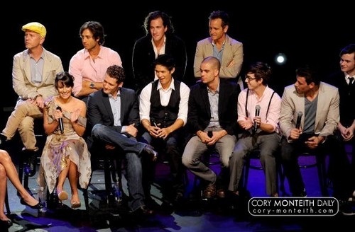  FOX's "Glee" Academy: An Evening of সঙ্গীত with the Cast of স্বতস্ফূর্ত - প্রদর্শনী