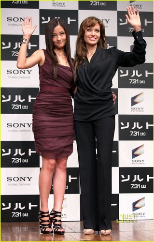  Angelina Jolie: Japan's Salt fotografia Call!