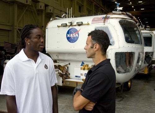 Manchester United Visits NASA