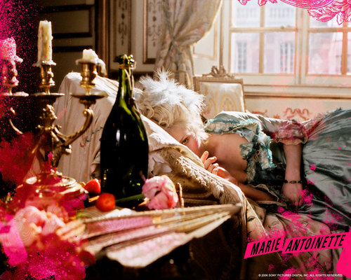  Marie Antoinette (2006)