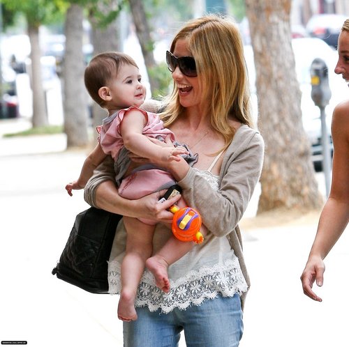  Sarah and шарлотка, шарлотта out in Brentwood (July 25)