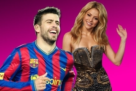  夏奇拉 (33) and new lover he football world champion, and Barcelona defender Gerard Piqué (23)