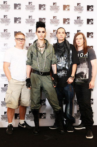  Tokio Hotel - Press Conference - এমটিভি World Stage Malaysia 2010