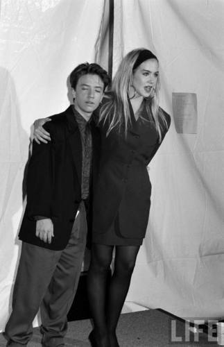  Actors David Faustino and Christina Applegate in August 1990 (6)