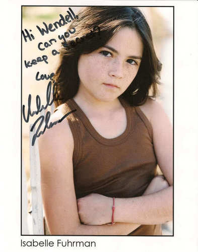  Isabelle Fuhrman Signed pic