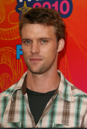  Jesse Spencer @ the renard TCA All étoile, star Party (August 2, 2010)