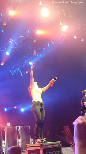 Paramore - Glens Falls, NY @ Glen Falls Civic Center [01.08.10]