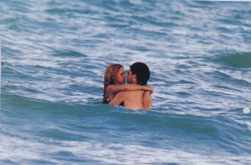  Шакира and Kiss antonio 2006