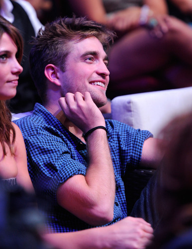  еще Rob @ Teen Choice Awards '10 [HQ]