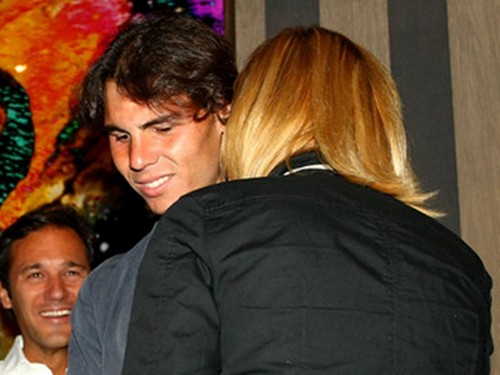  Rafa Nadal:kiss with blond girl !!