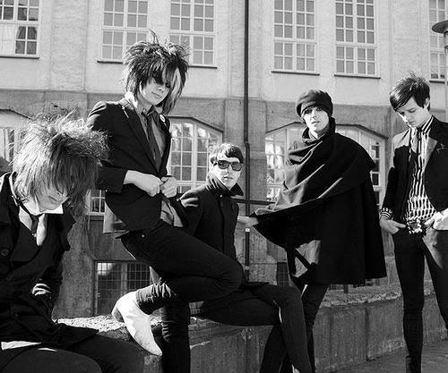  The Horrors