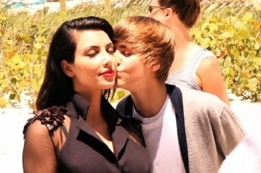  Justin Bieber kisses Kim
