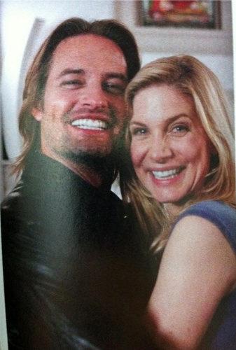 jOSH HOLLOWAY+ ELIZABETH -LOST Official Magazine - Scans > ロスト Official Mag 31
