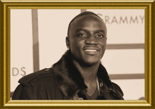  Akon