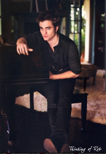  He looks soooo hot अगला to pianos:D