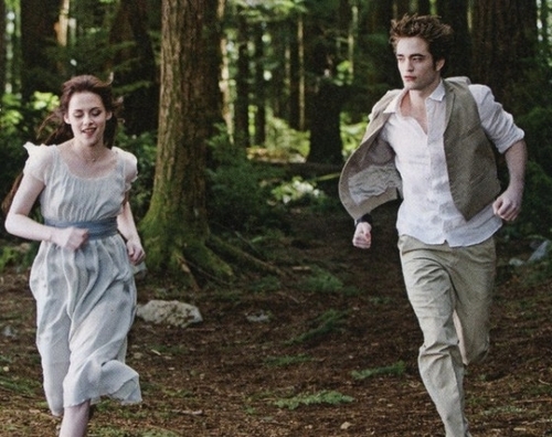  Edward and Bella / Robert and Kristen