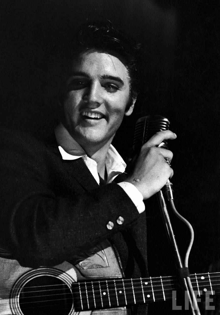 Elvis Presley - Elvis Presley Photo (8655669) - Fanpop