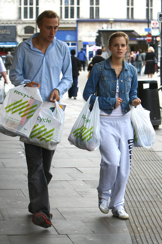  Emma Watson: At Waitrose in Finchley with ibon ng dyey Barrymore [07.15.09]