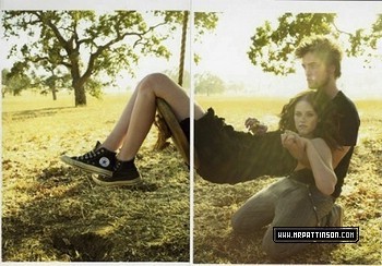  lebih Again from the Vanity Fair Outtakes (cuuute robsten!!!)