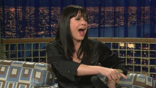  Paget@Conan Late Night mostra
