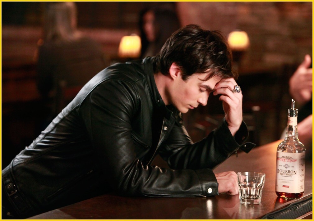 http://images2.fanpop.com/image/photos/8700000/1-09-history-repeating-episode-stills-the-vampire-diaries-tv-show-8782166-1010-712.jpg