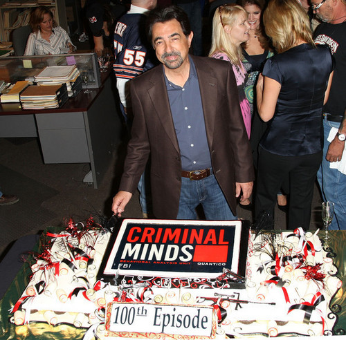  Joe Mantegna celebrating 100th Episode of Criminal Minds