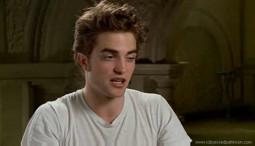  Robert Pattinson in New Moon - Volturi Featurette