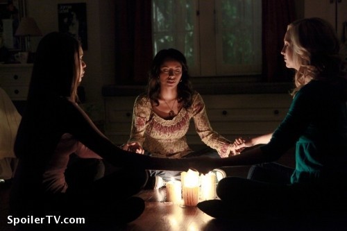 http://images2.fanpop.com/image/photos/8800000/1-09-history-repeating-episode-stills-the-vampire-diaries-tv-show-8827893-500-333.jpg