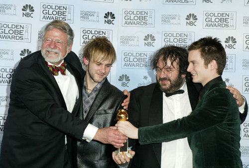  Dom - Golden Globes Awards
