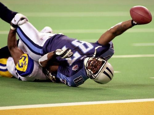 Kevin Dyson tackled at the 1 yard line