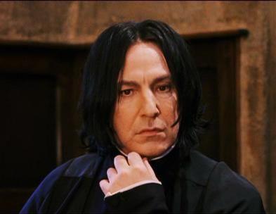  heres a really really sexxy pic my mom got me of professor snape...god hes freakin sexxy & beautiful