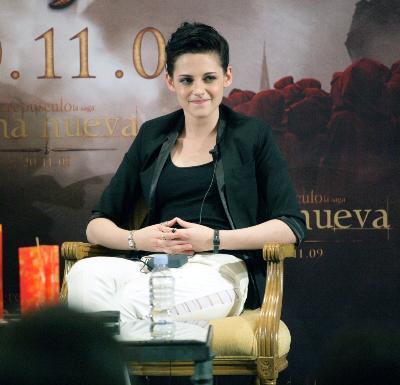  11.02.09 - “New Moon” Mexico fan Conference