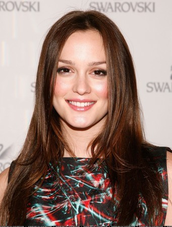  Leighton @ 'You Know bạn Want It' Book Party