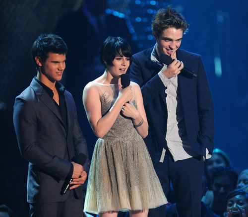  Robert, Kristen, Taylor, Ashley - MTV Music Awards