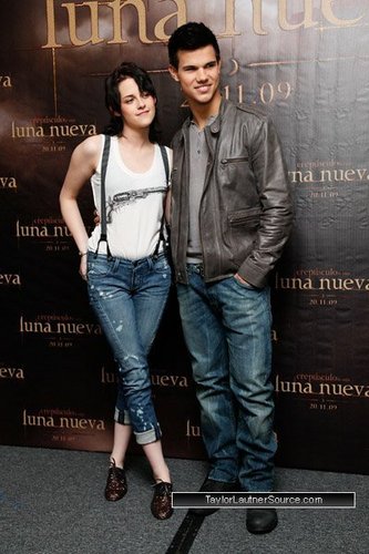  Taylor and Kristen photocall in Mexico City