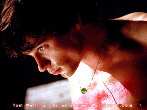  Tom Welling *SEXY*