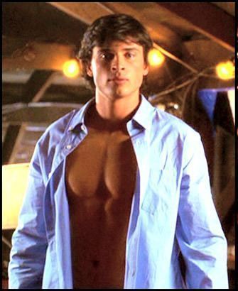 Tom Welling *SEXY!*