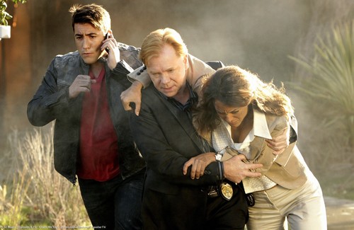  CSI: MIAMI-8.10-Count Me Out-Promotional фото