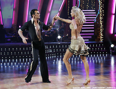  Dancing with the Stars - Week Seven