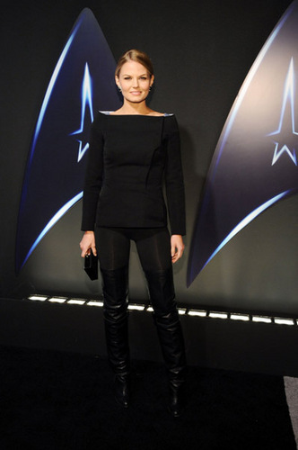 Jennifer @ 'Star Trek' DVD Release Party [November 16, 2009]