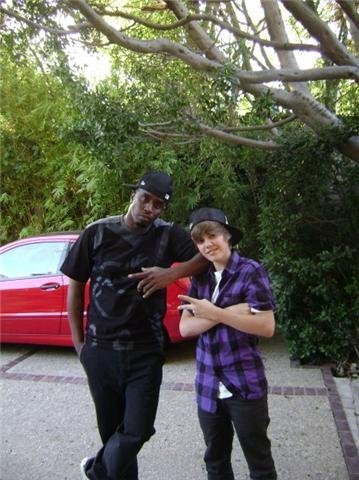  Justin with P.Diddy!