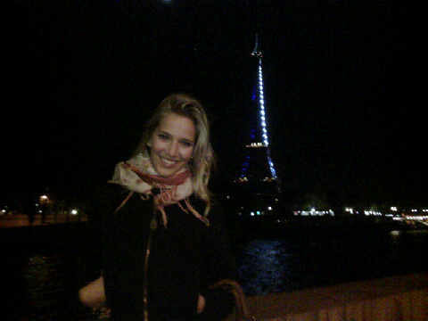  Luisana Lopilato en Paris :)