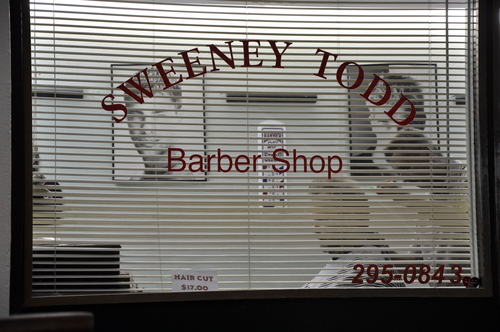  Sweeney Todd Brabershops!