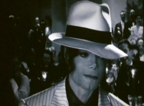  This Is It Smooth Criminal