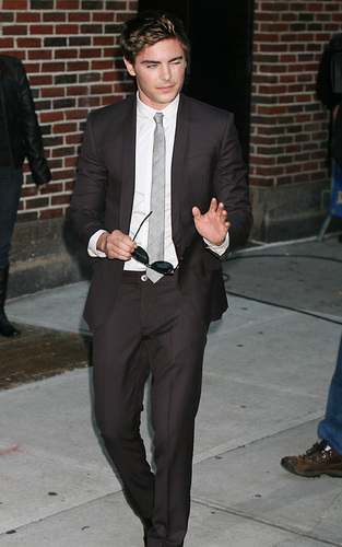  Zac at "Late دکھائیں with David Letterman"