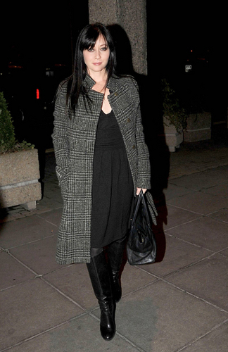shannen- Arrives at Dublin The Late Late Show