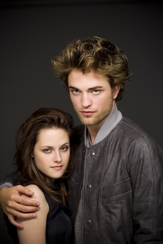  New and Old Empire Magazine Outtakes with Robert Pattinson and Kristen Stewart