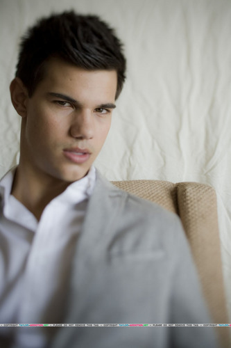  Taylor Lautner Photoshoot - L.A Times